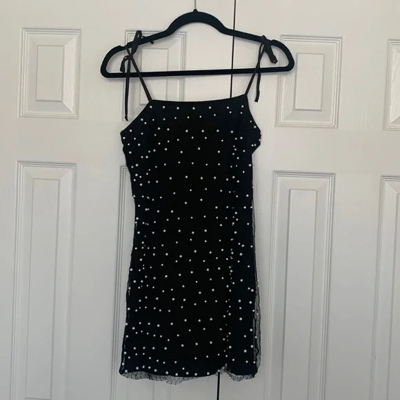 Forever 21 | Dresses | Small Forever 2 Black Pearl Mini Dress | Poshmark